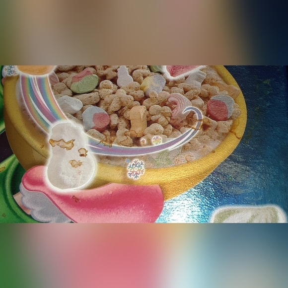 2 Vintage Unopened Boxes of Special Edition Luck Charms cereal from early 1990s - Picture 9 of 10